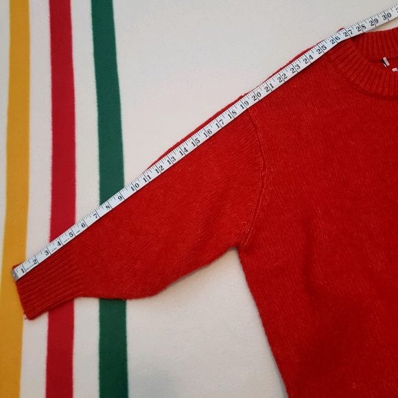 Thick Zara Red Sweater Winter Crewneck Long Full  Sleeve Christmas Top - Picture 10 of 12